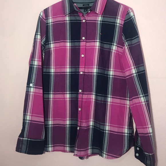 Long Sleeve Tommy Hilfiger button down - Picture 1 of 3
